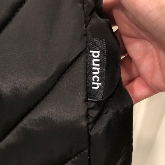 Black Quilted Tote Bag - Picture 2 of 7